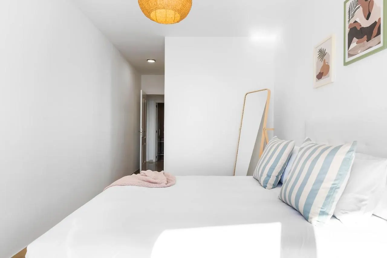 La Nea Beach Apartment Radazul