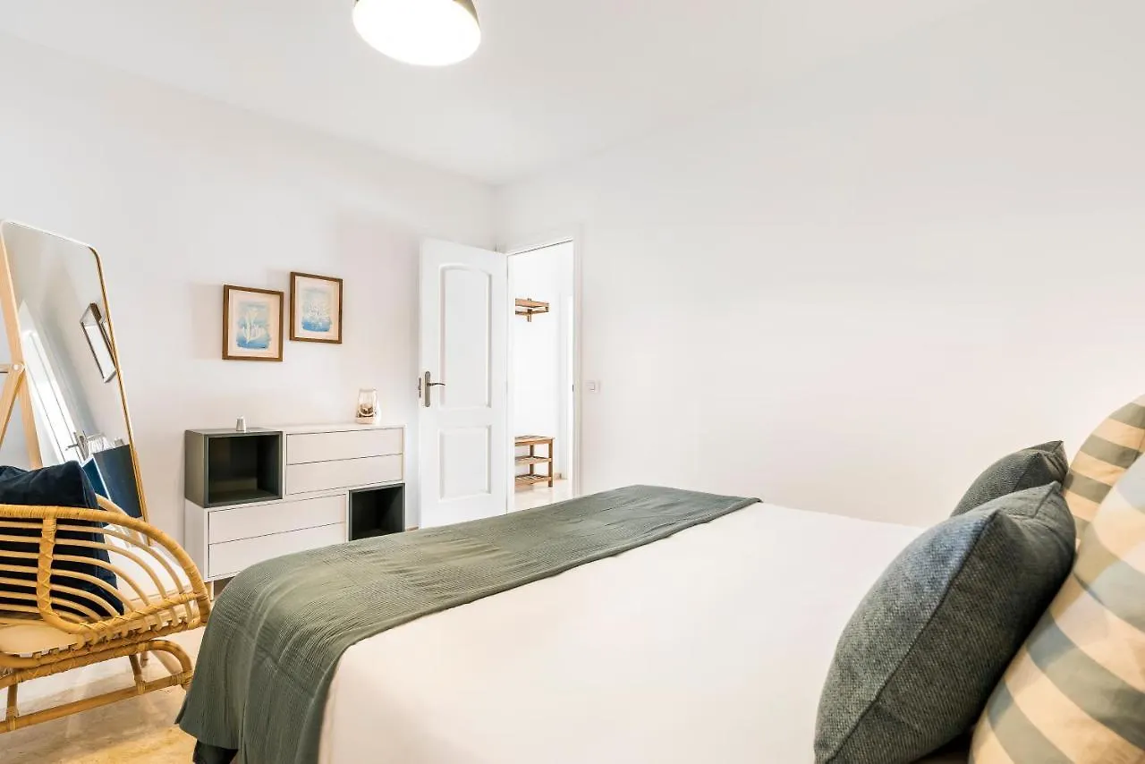 La Nea Beach Apartment Radazul 0*,  Spanyolország